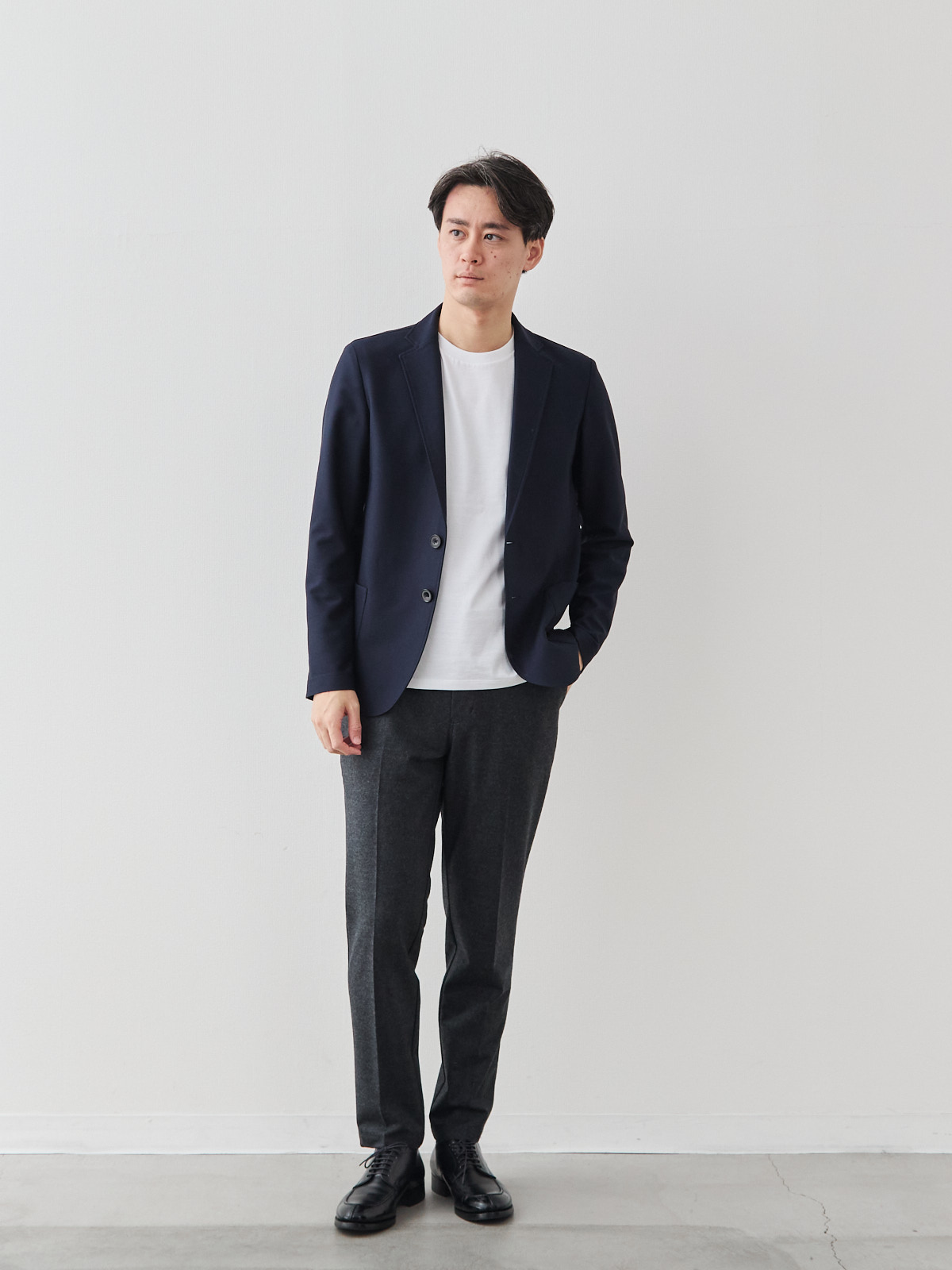 モデル 181cm 71kg サイズ L