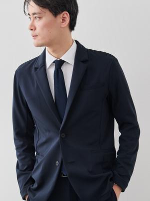 モデル 181cm 71kg サイズ L