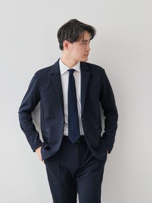 モデル 181cm 71kg サイズ L
