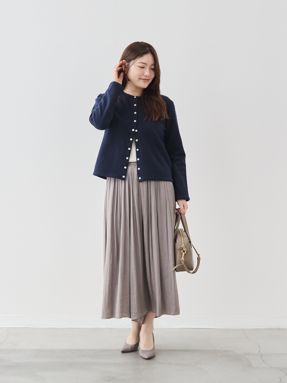 シンプルシック・フレンチテリーカーディガン/ダークネイビー モデル 164cm サイズ 40