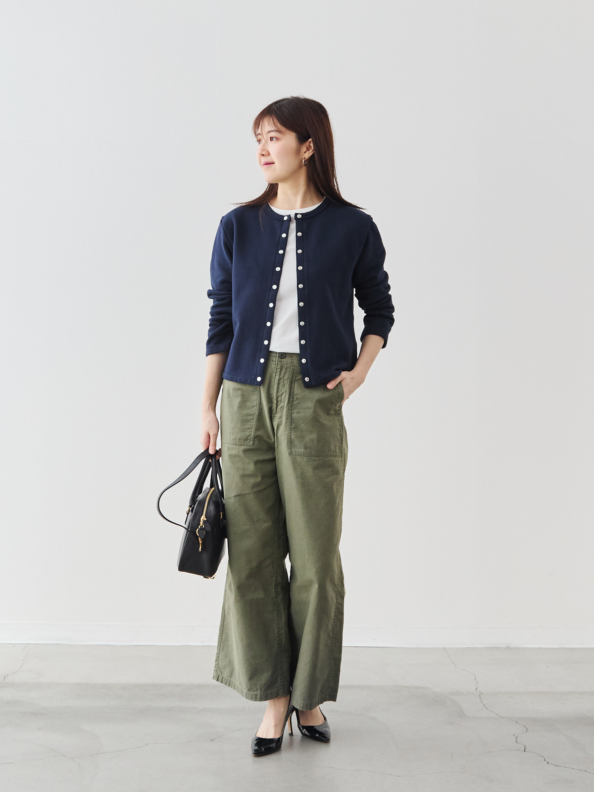 シンプルシック・フレンチテリーカーディガン/ダークネイビー モデル 171cm サイズ 38