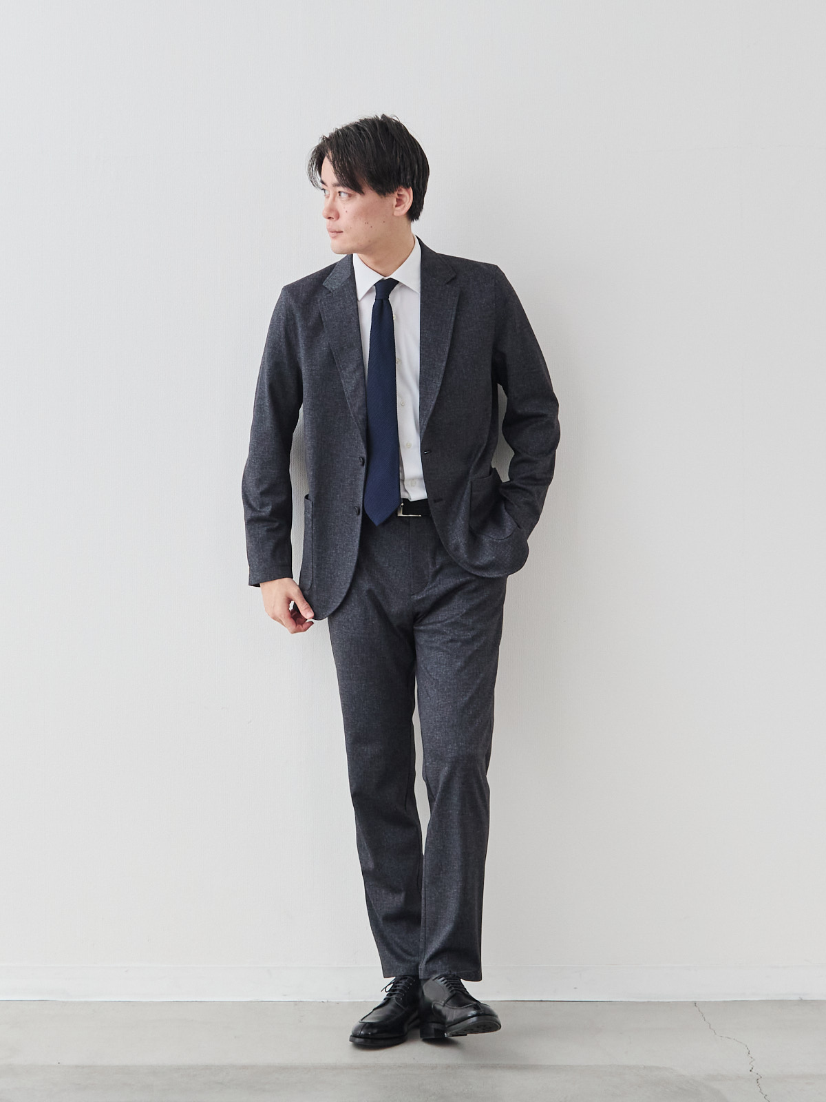 モデル 181cm 71kg サイズ L