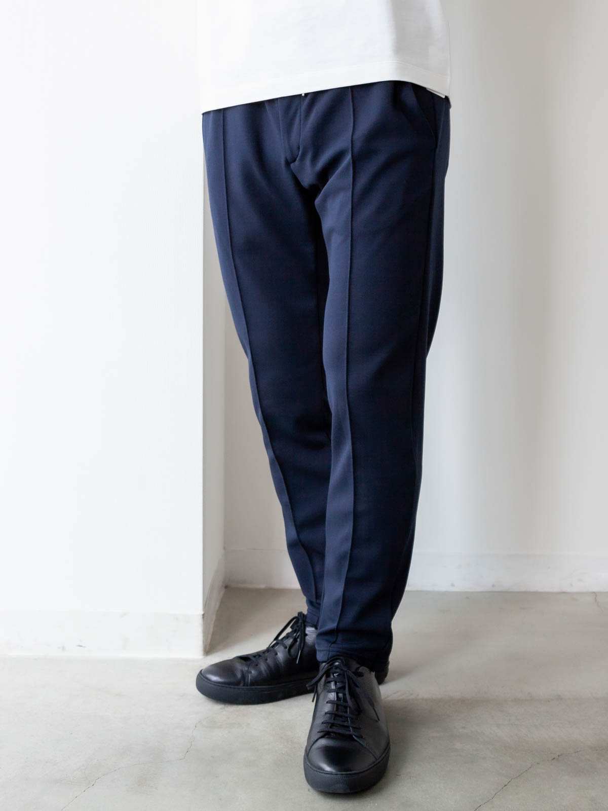 モデル 175cm 62kg サイズ M