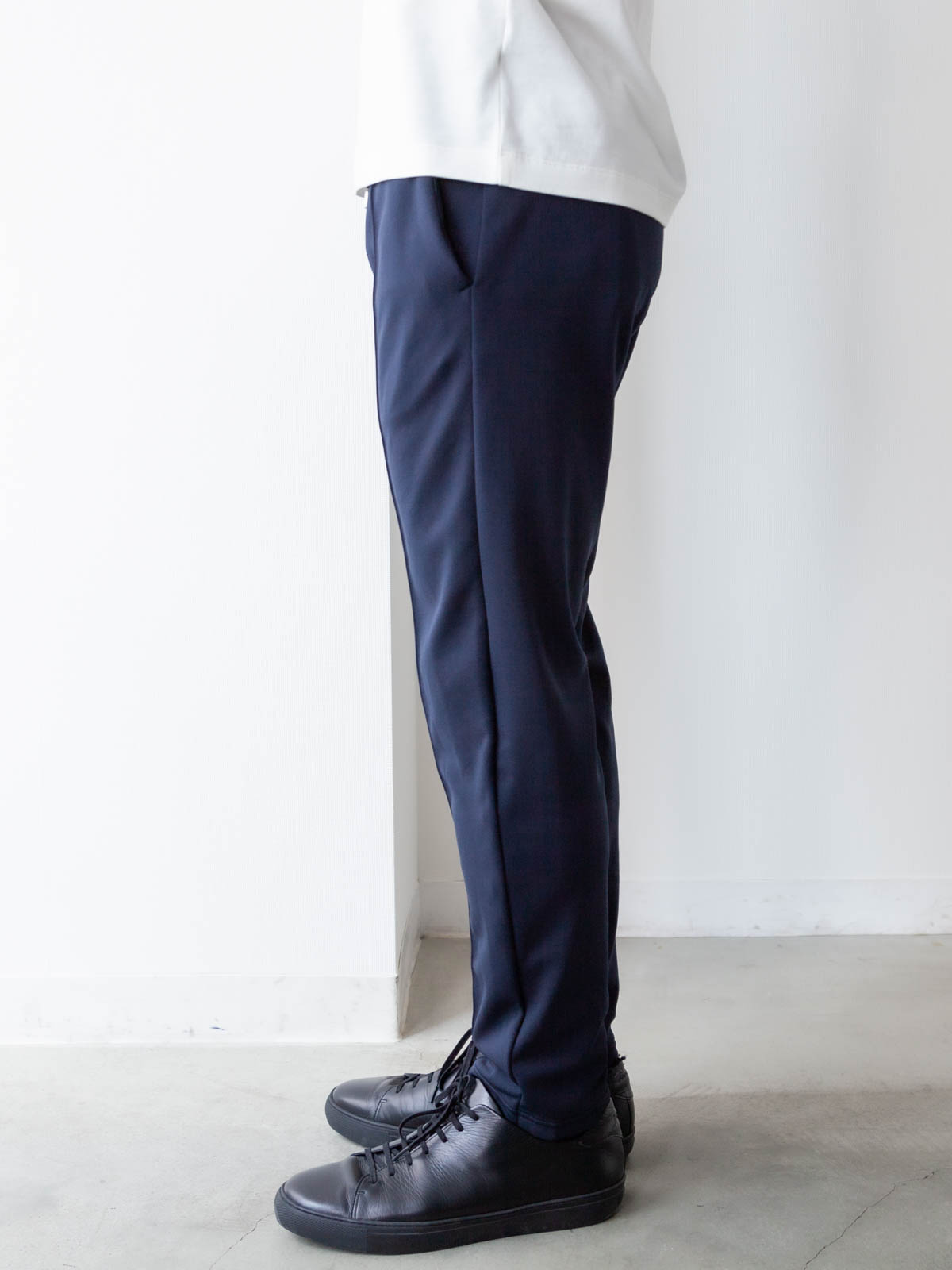 モデル 175cm 62kg サイズ M