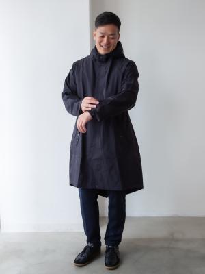 モデル 180cm 80kg サイズ L