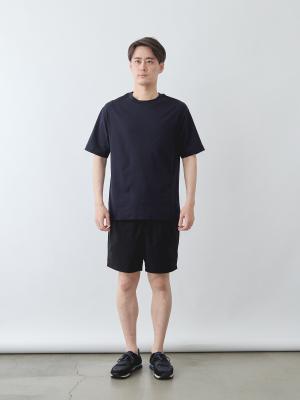 モデル 181cm 71kg サイズ L