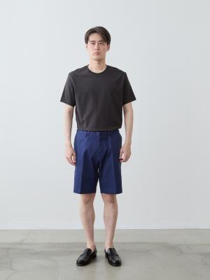 モデル 181cm 71kg サイズ LL