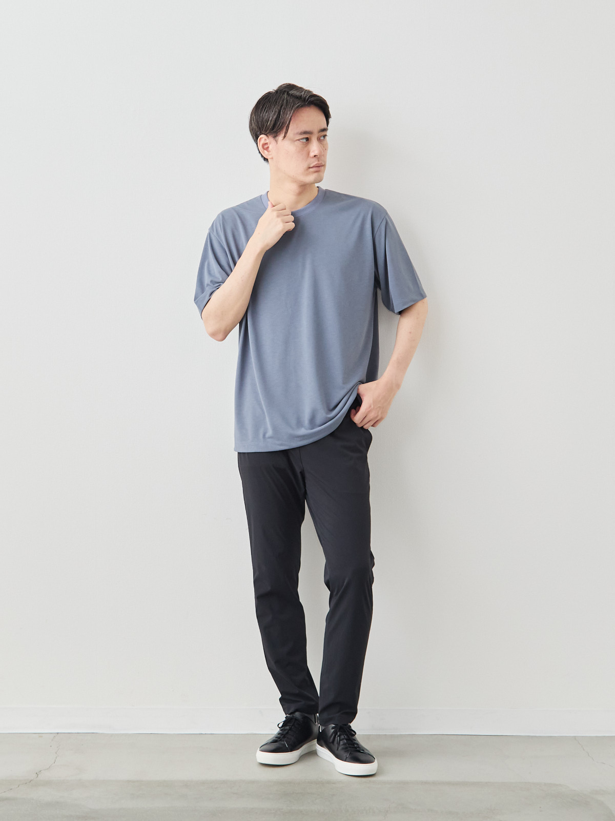モデル 181cm 71kg サイズ L
