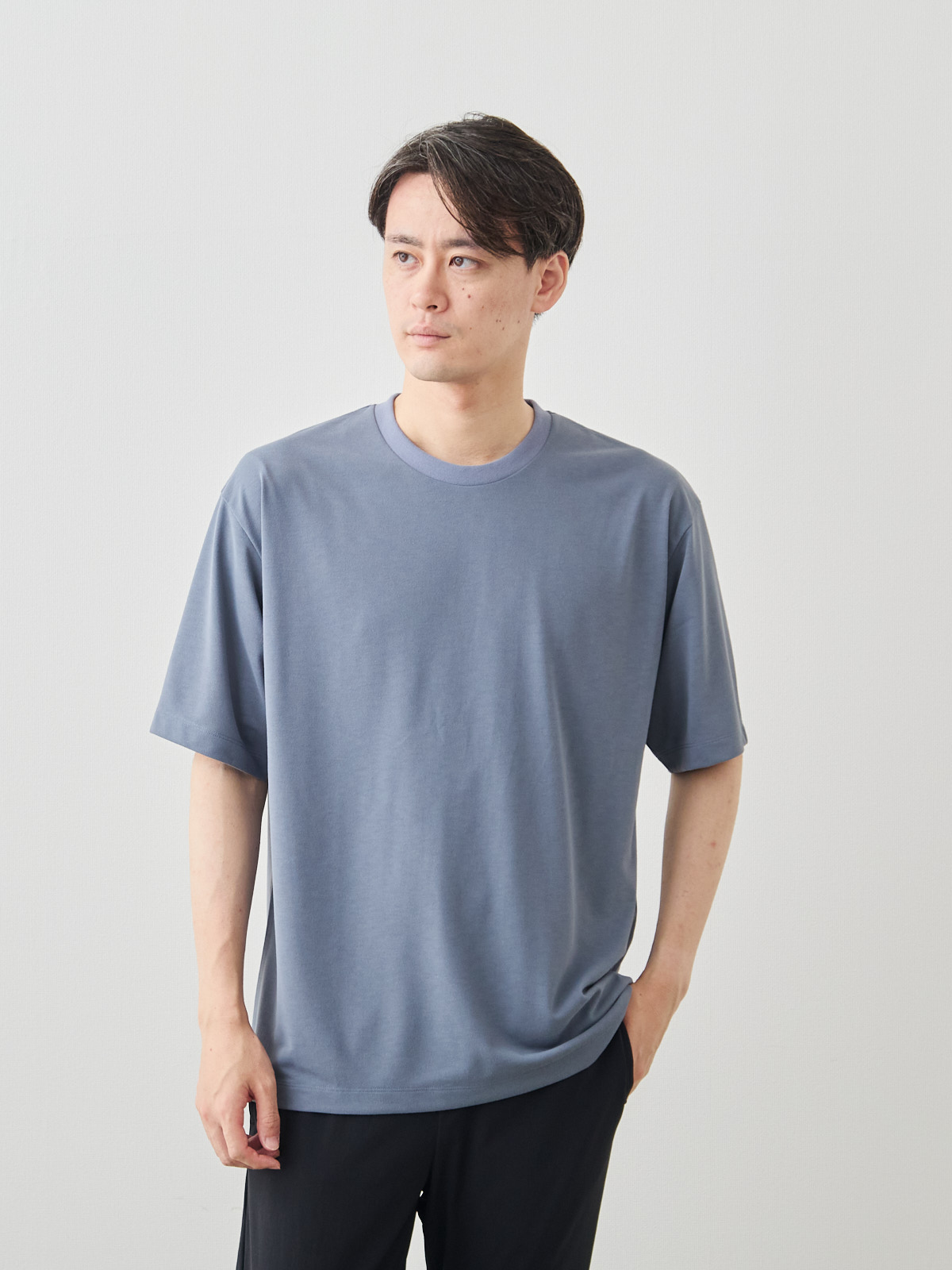 モデル 181cm 71kg サイズ L