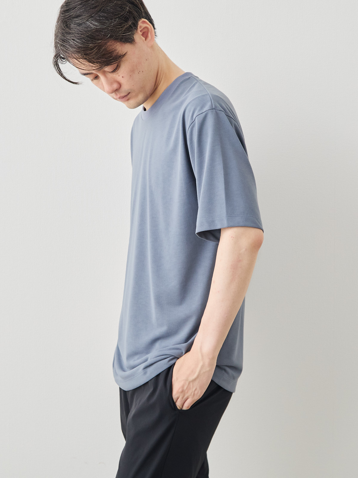 モデル 181cm 71kg サイズ L