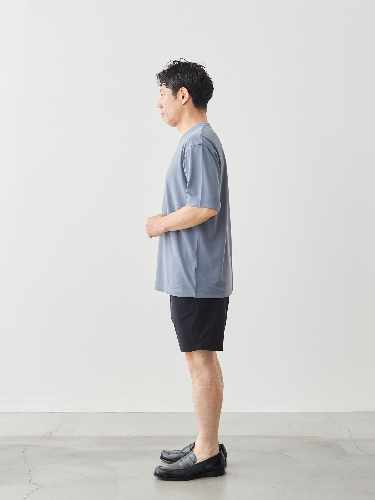 モデル 171cm 70kg サイズ L