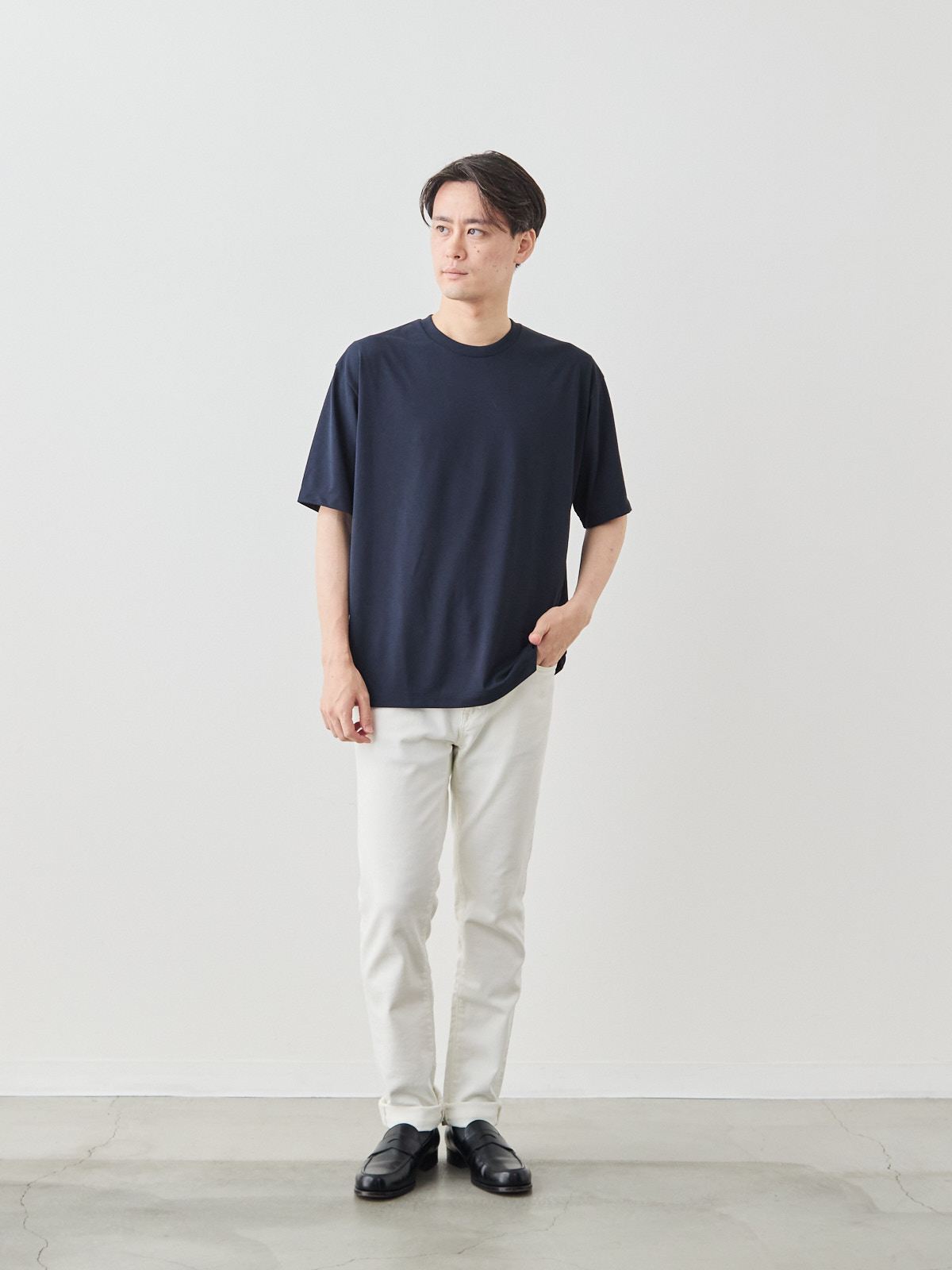 モデル 181cm 71kg サイズ L