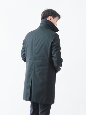 モデル 181cm 71kg サイズ L