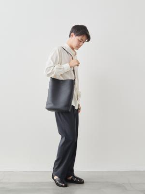 モデル 181cm 71kg サイズ フリー