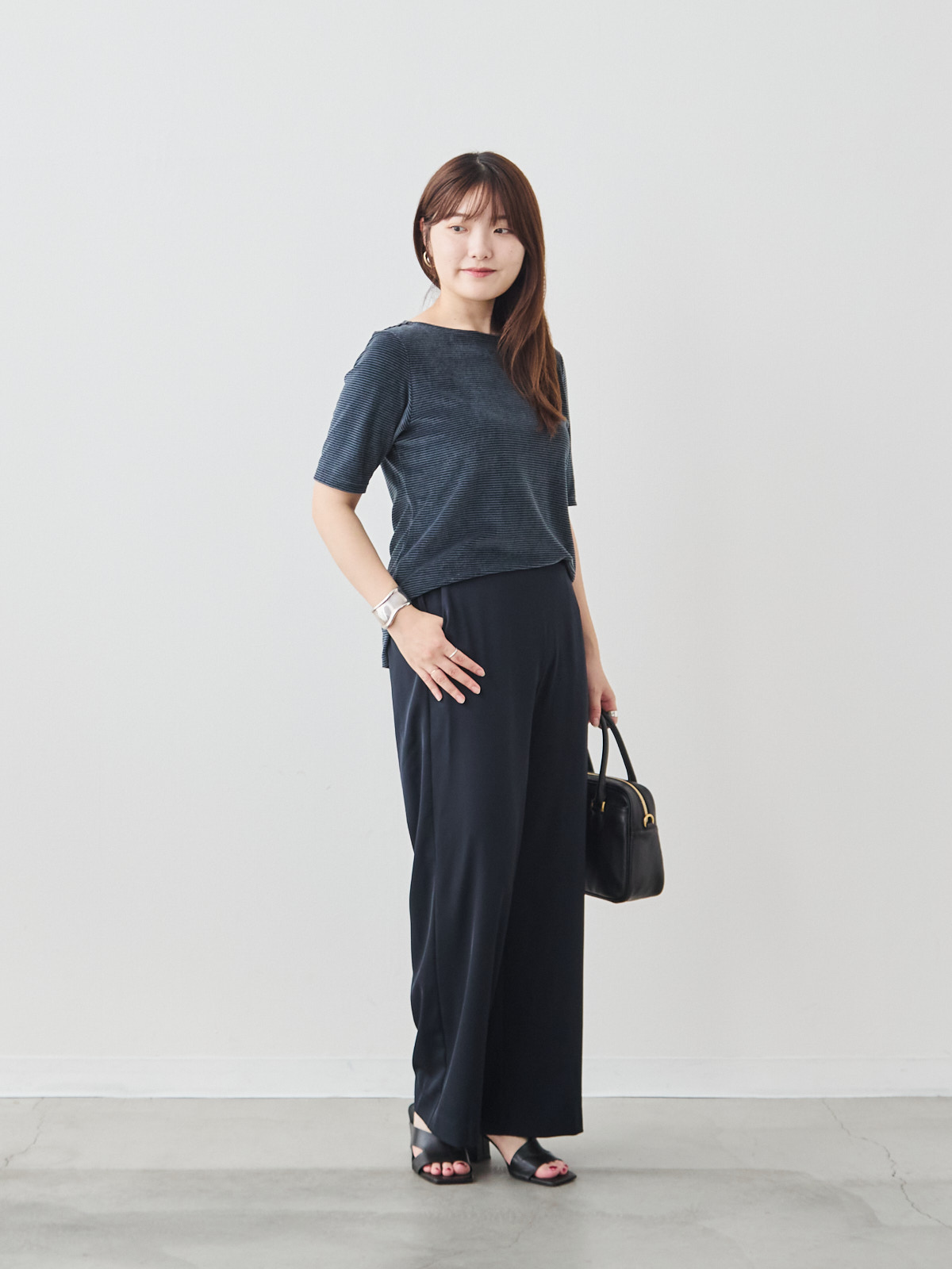 モデル 164cm サイズ 40