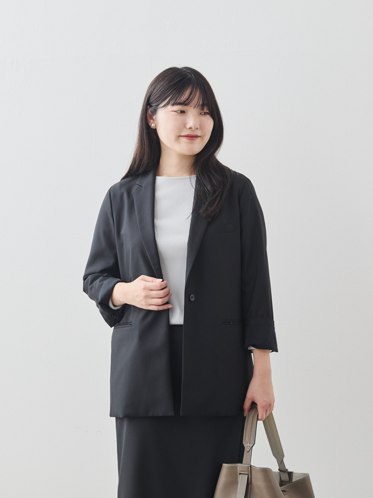 モデル 164cm サイズ 40
