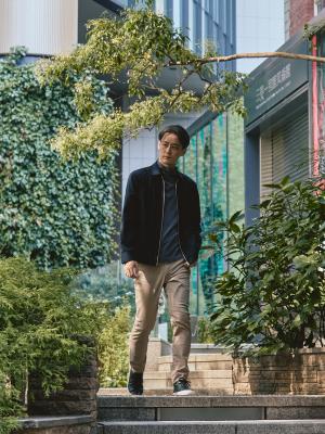 モデル 181cm 71kg カラー:ネイビー