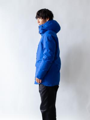 モデル 175cm 62kg サイズ M