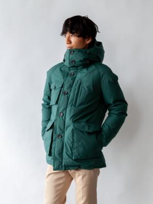 モデル 175cm 62kg サイズ M
