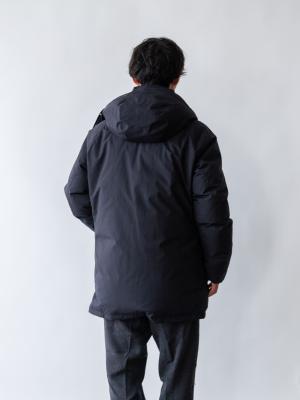 モデル 175cm 62kg サイズ L