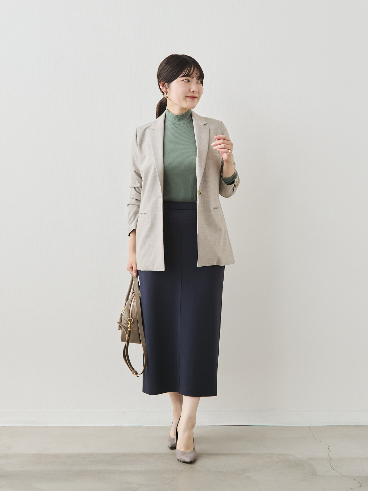 モデル 164cm サイズ 40