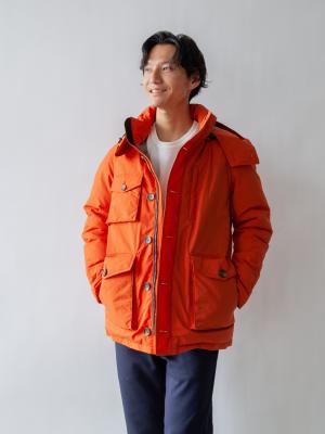 モデル 175cm 62kg サイズ M