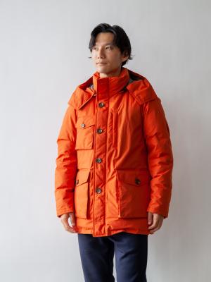 モデル 175cm 62kg サイズ M