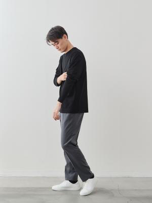 モデル 181cm 71kg サイズ L