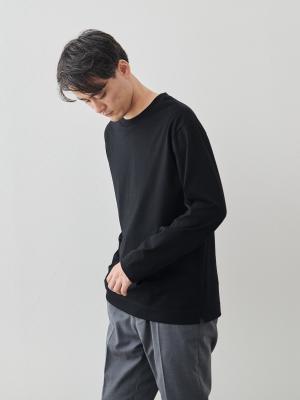 モデル 181cm 71kg サイズ L