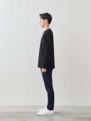 モデル 181cm 71kg サイズ L
