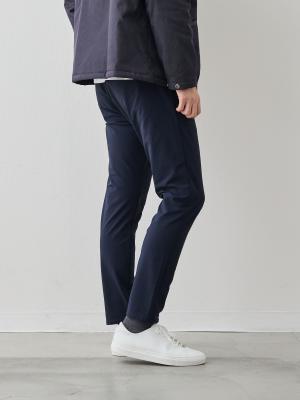 モデル 181cm 71kg サイズ L