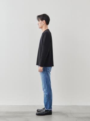 モデル 181cm 71kg サイズ L