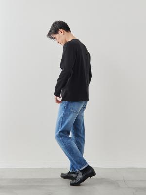 モデル 181cm 71kg サイズ L