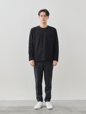 モデル 181cm 71kg サイズ LL