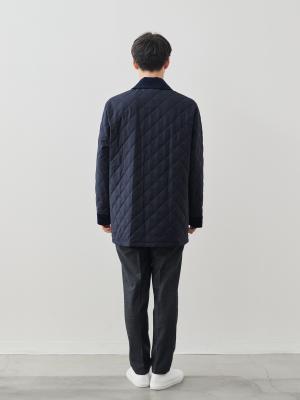 モデル 181cm 71kg サイズ LL