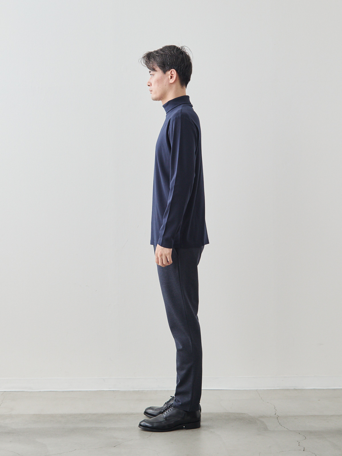 モデル 181cm 71kg サイズ L