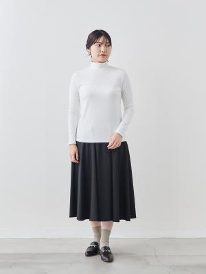 モデル 164cm サイズ 40