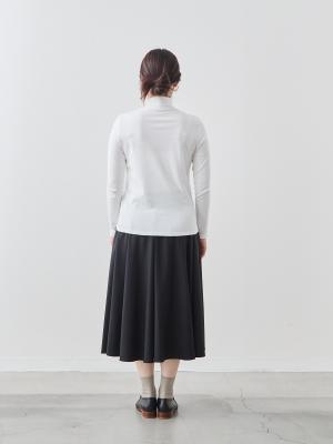 モデル 164cm サイズ 40