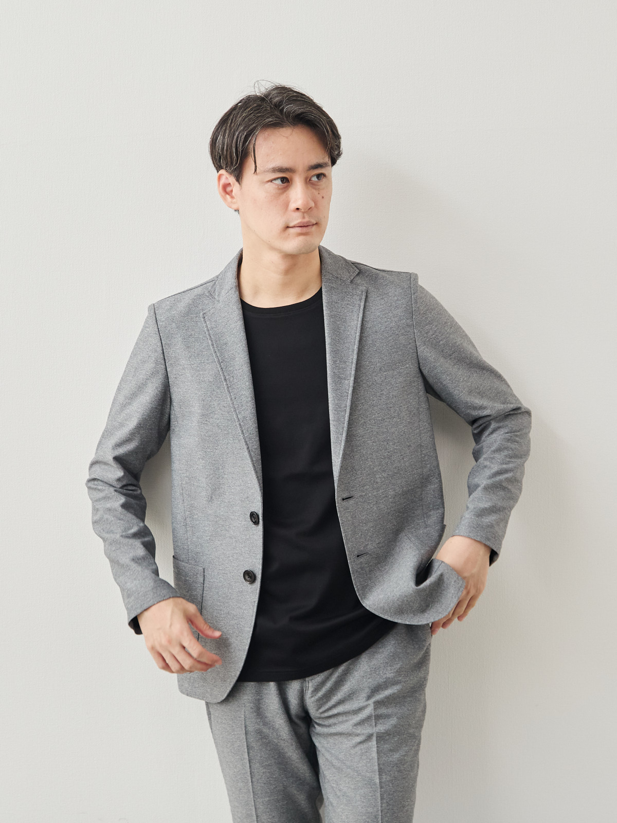 モデル 181cm 71kg サイズ L