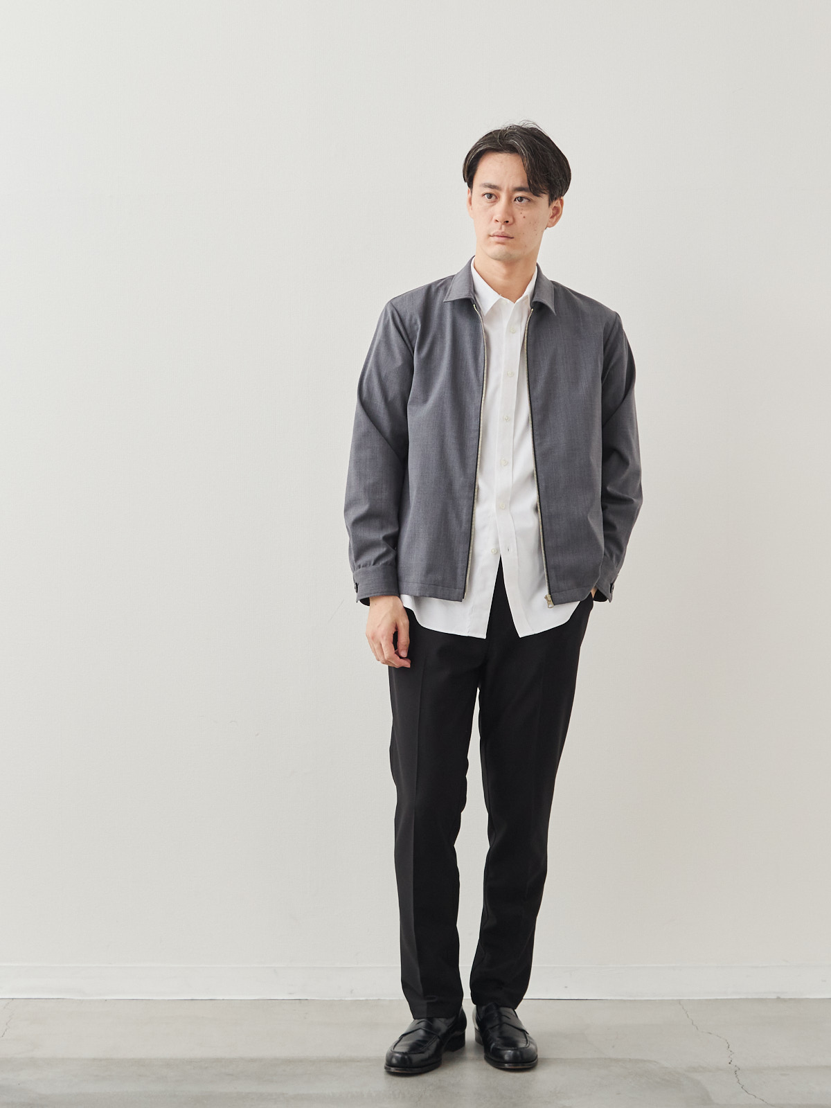 モデル 181cm 71kg サイズ L