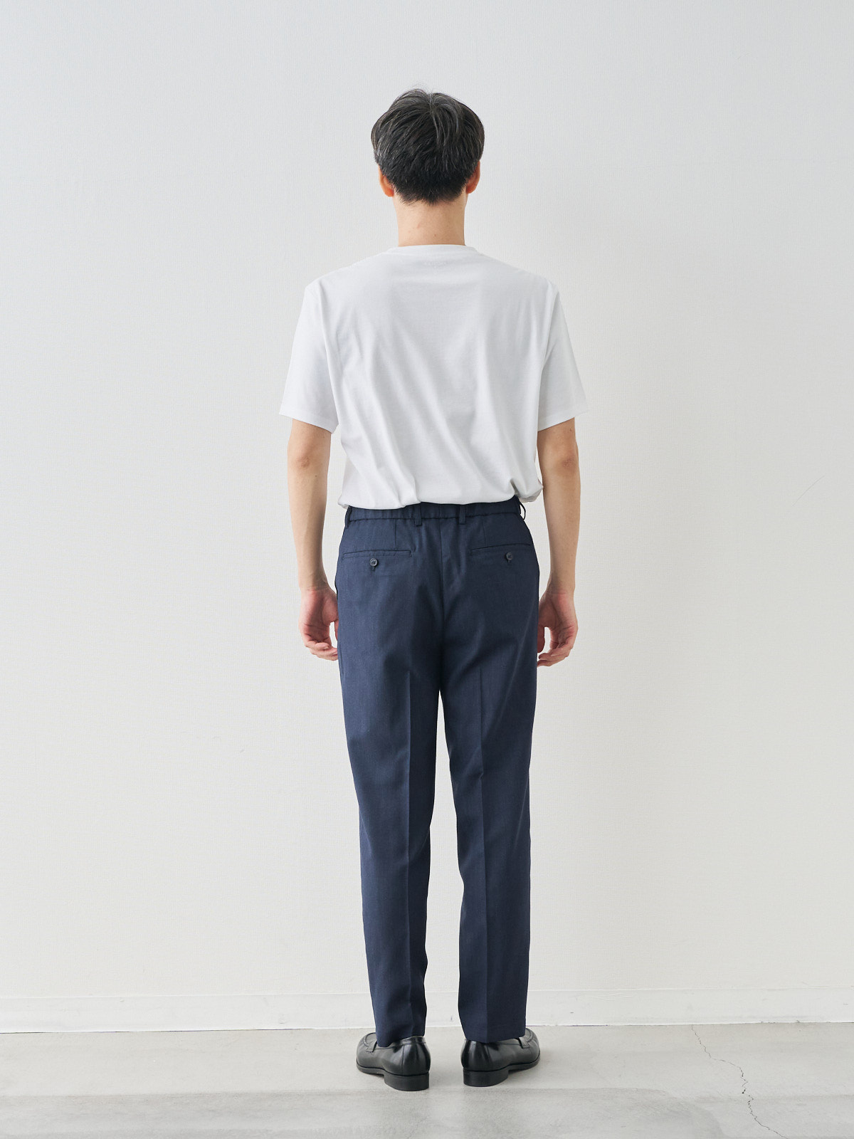 モデル 181cm 71kg ウエスト82cm サイズ L