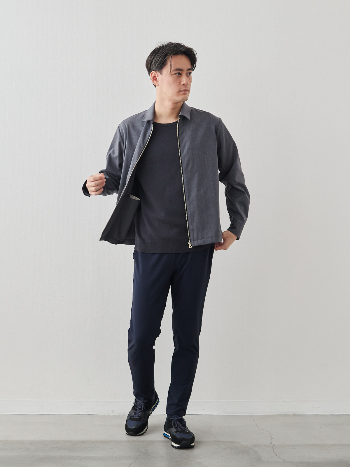 モデル 181cm 71kg サイズ L