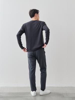 モデル 181cm 71kg サイズ L