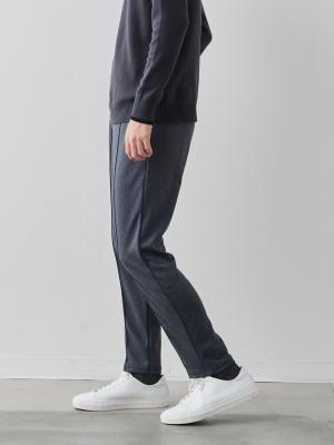 モデル 181cm 71kg サイズ L