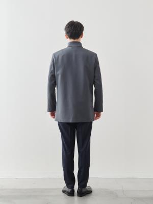 モデル 181cm 71kg サイズ L