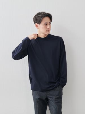 モデル 181cm 71kg サイズ L