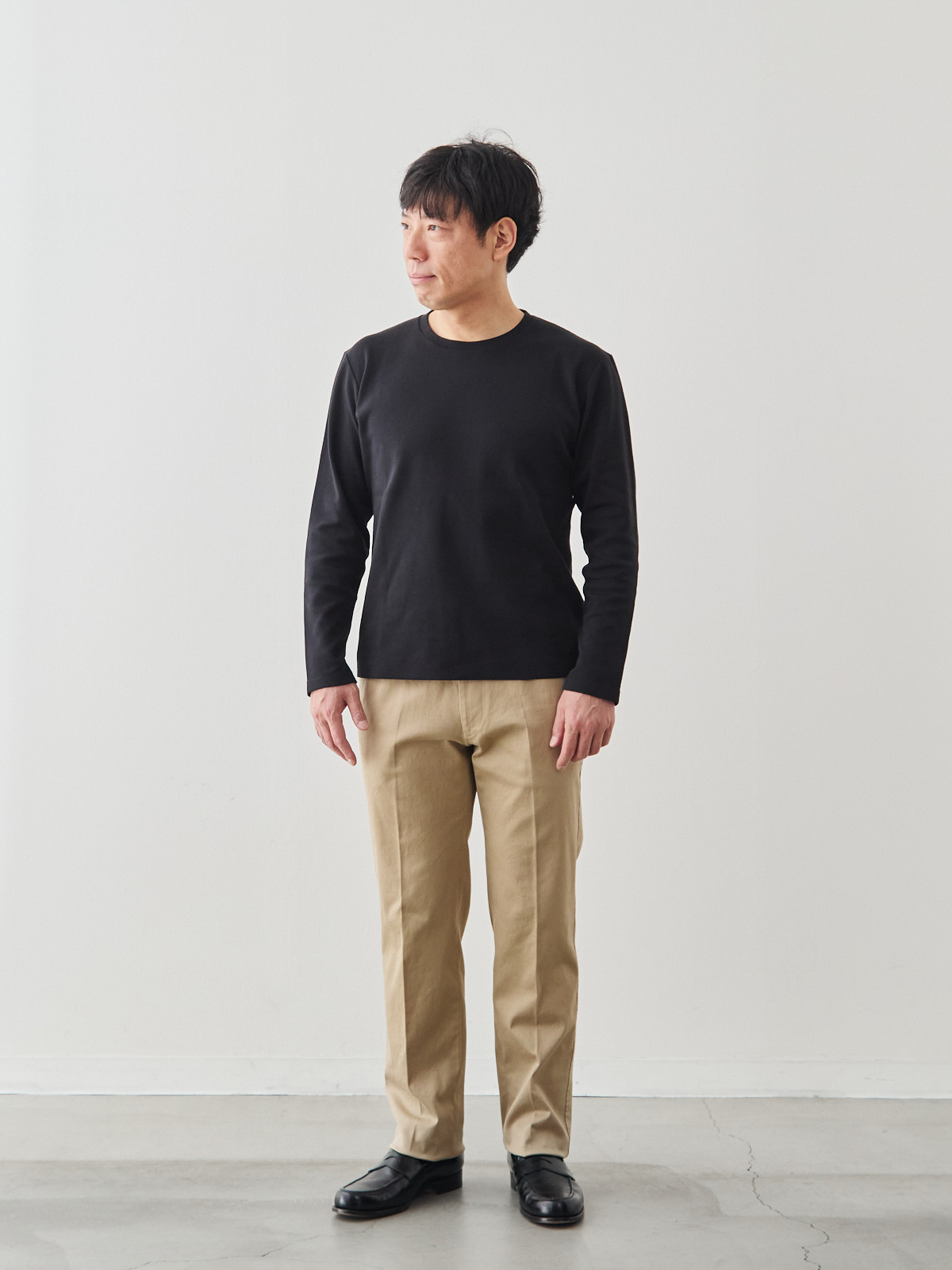 モデル 171cm 70kg サイズ L