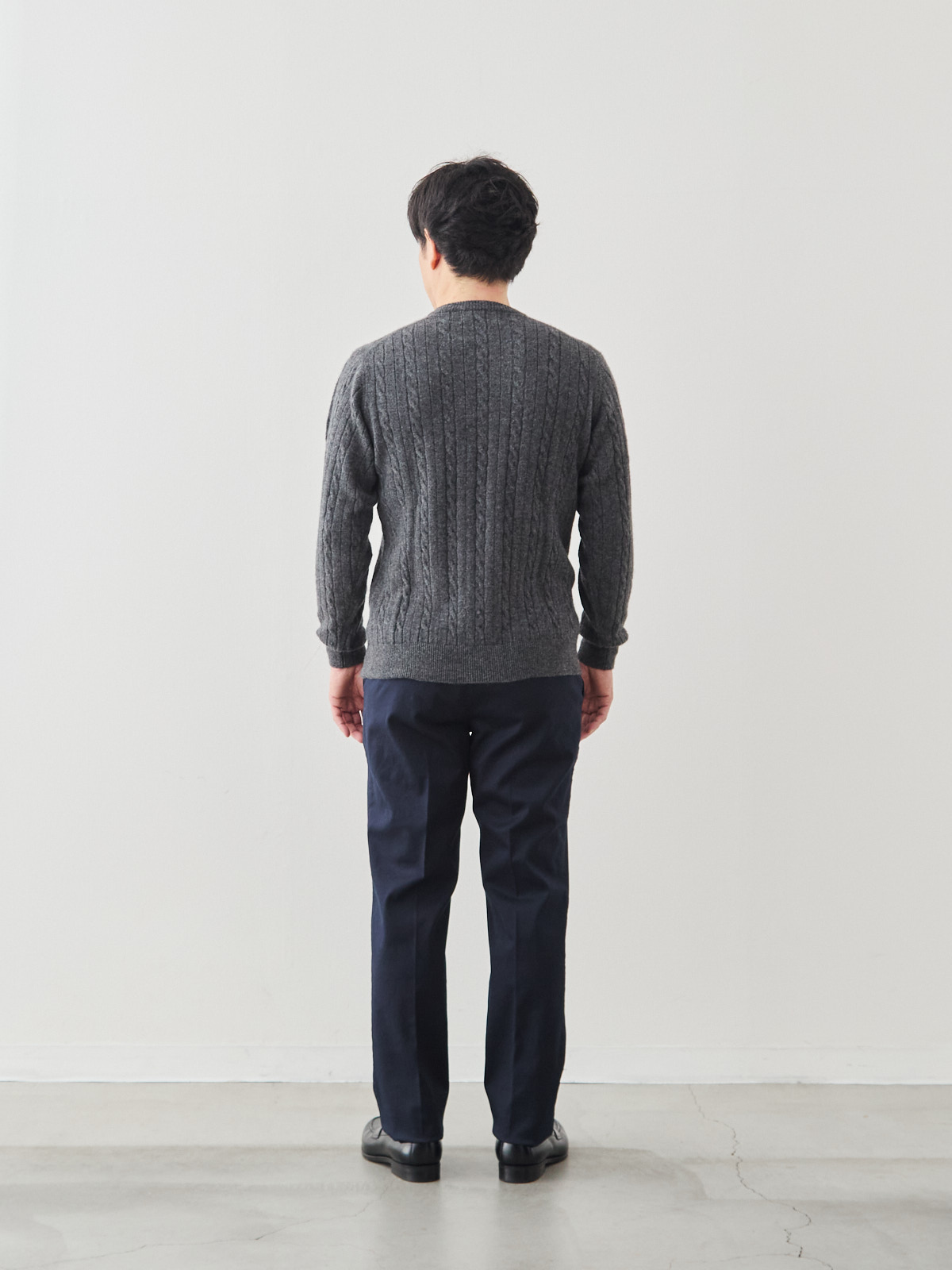 モデル 171cm 70kg サイズ L