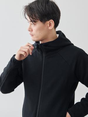 モデル 181cm 71kg サイズ L