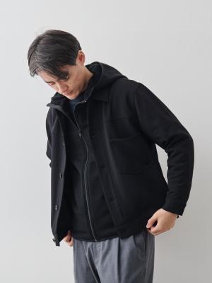 モデル 181cm 71kg サイズ L